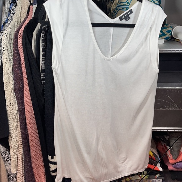 Trouve small - Picture 3 of 8